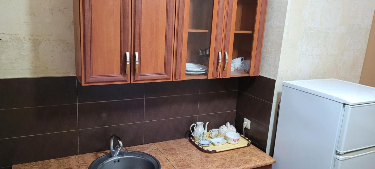 Kiev Hostel Tbilisi Eksteriør bilde