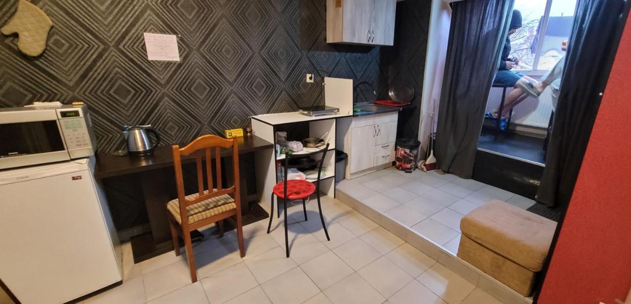 Kiev Hostel Tbilisi Eksteriør bilde