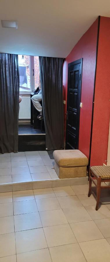 Kiev Hostel Tbilisi Eksteriør bilde