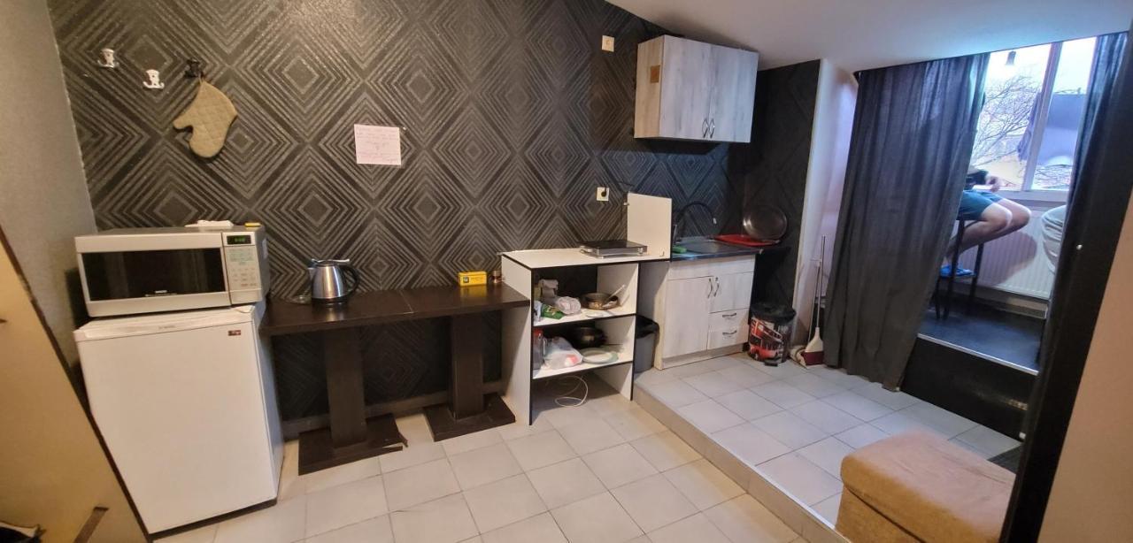 Kiev Hostel Tbilisi Eksteriør bilde