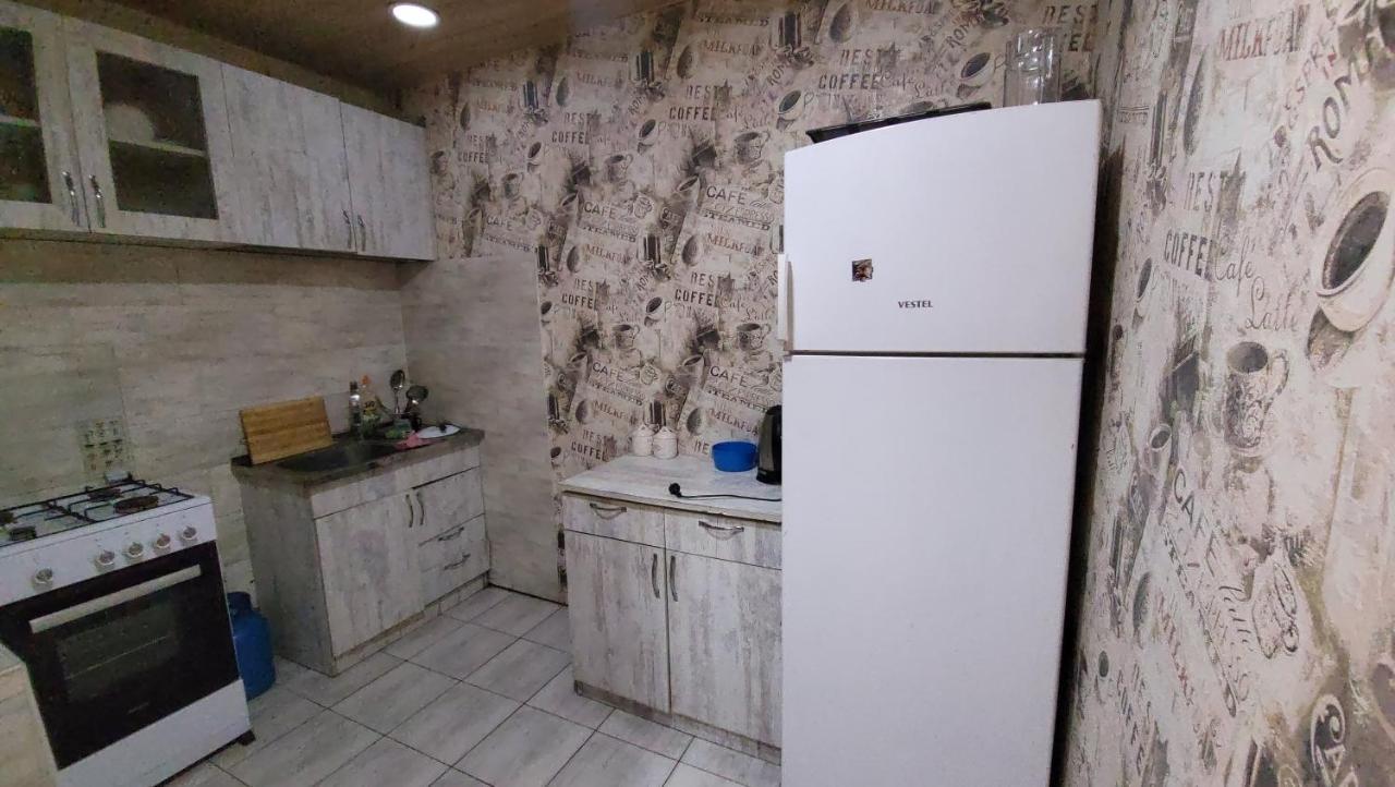 Kiev Hostel Tbilisi Eksteriør bilde