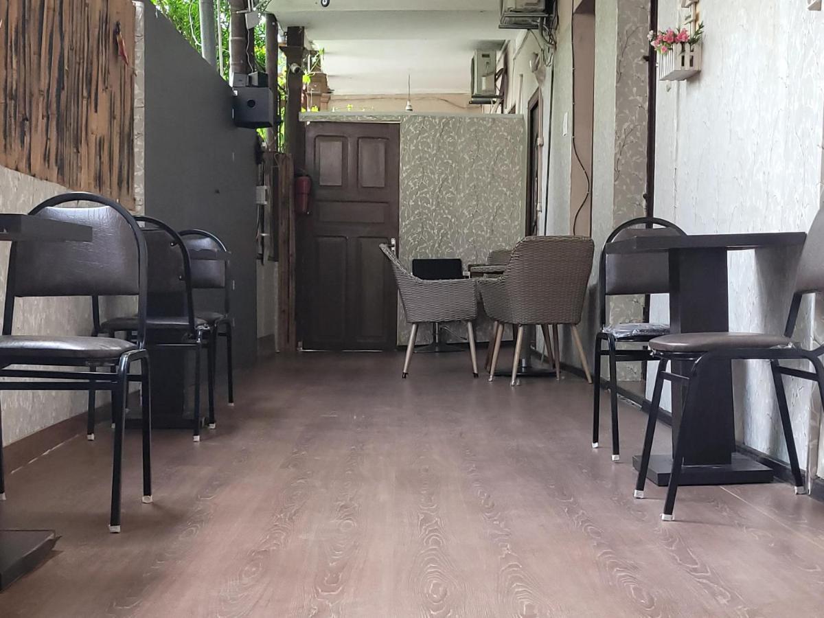 Kiev Hostel Tbilisi Eksteriør bilde