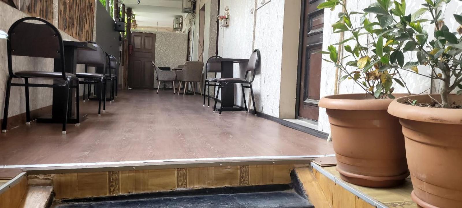 Kiev Hostel Tbilisi Eksteriør bilde