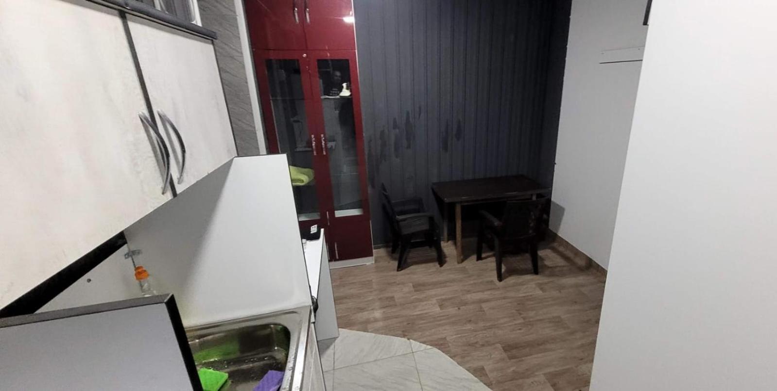 Kiev Hostel Tbilisi Eksteriør bilde