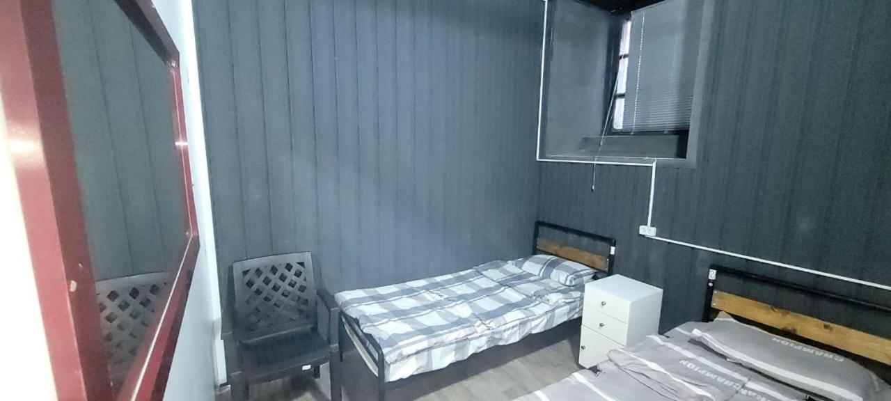 Kiev Hostel Tbilisi Eksteriør bilde