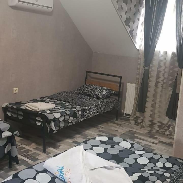 Kiev Hostel Tbilisi Eksteriør bilde