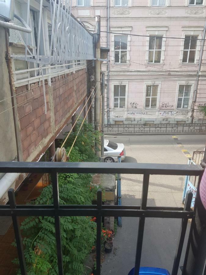 Kiev Hostel Tbilisi Eksteriør bilde